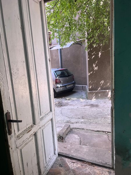 Carcul Carol, Str. Mitropolit Nifon.